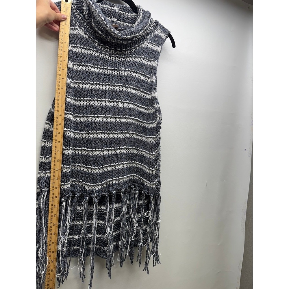 Free People Sweater Vest Womens Medium Grey Striped Fringe Cowl Neck Sleeveless - Picture 3 of 6